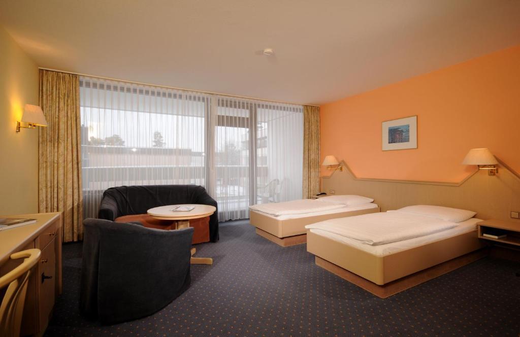 Hotel Sonnenhuegel Bad Kissingen Room photo